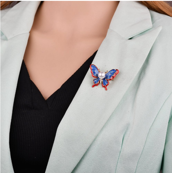 The Golden Monarch Brooch