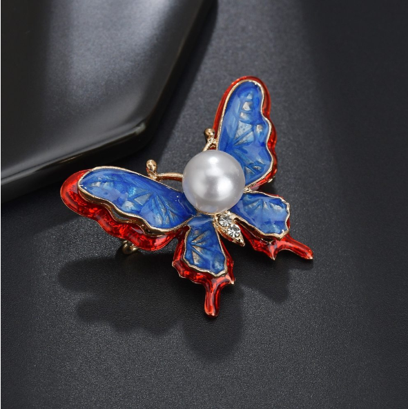 The Golden Monarch Brooch