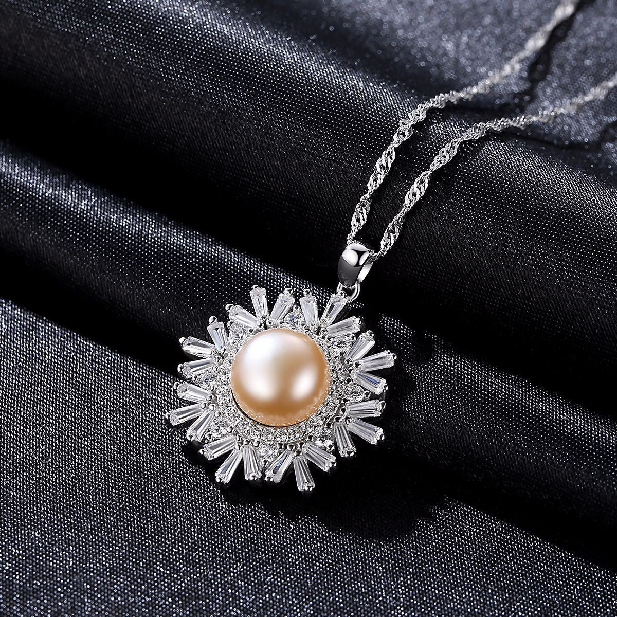 The Snowfall Pearl Heirloom Necklace